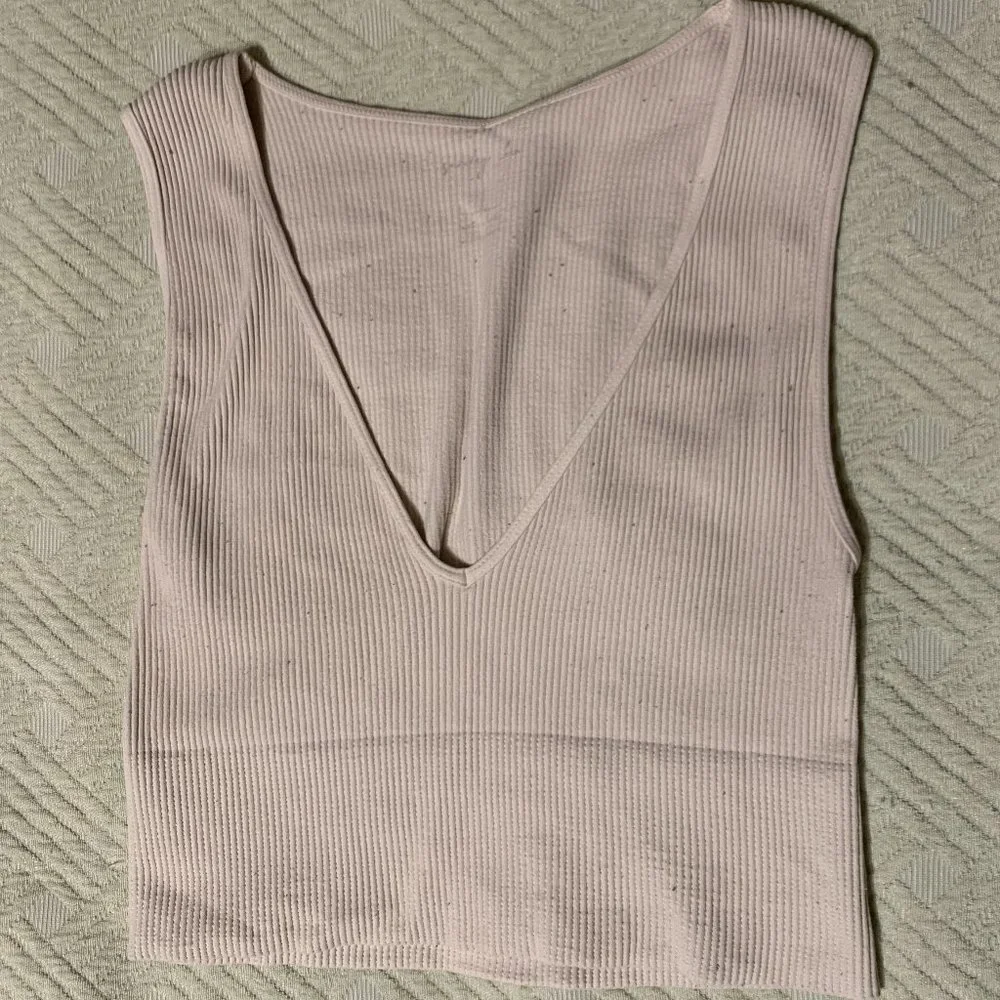 Seamless Ribbed Tank Top Set - Picture 2 of 7